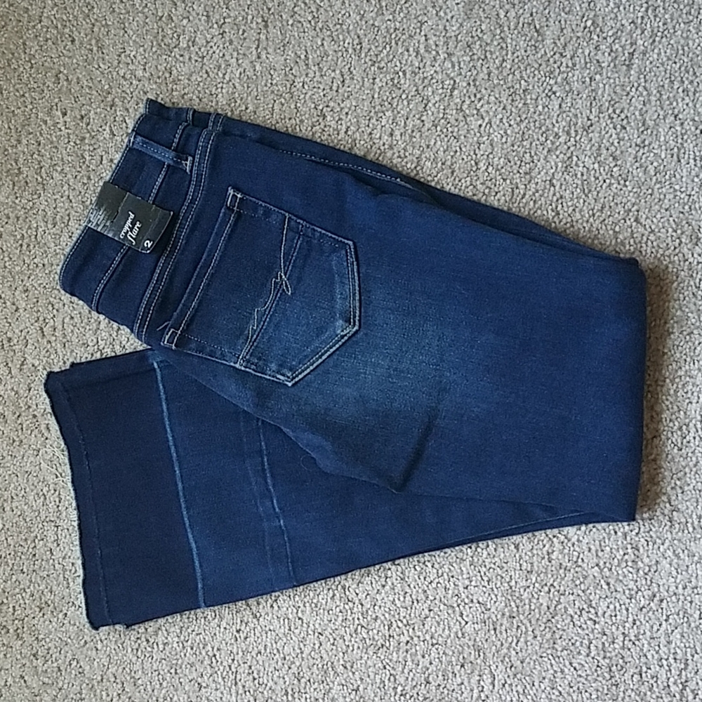 Women's New York & Company Soho Cropped Flare Jeans, Size 2, NWT, Raw Frayed Hem